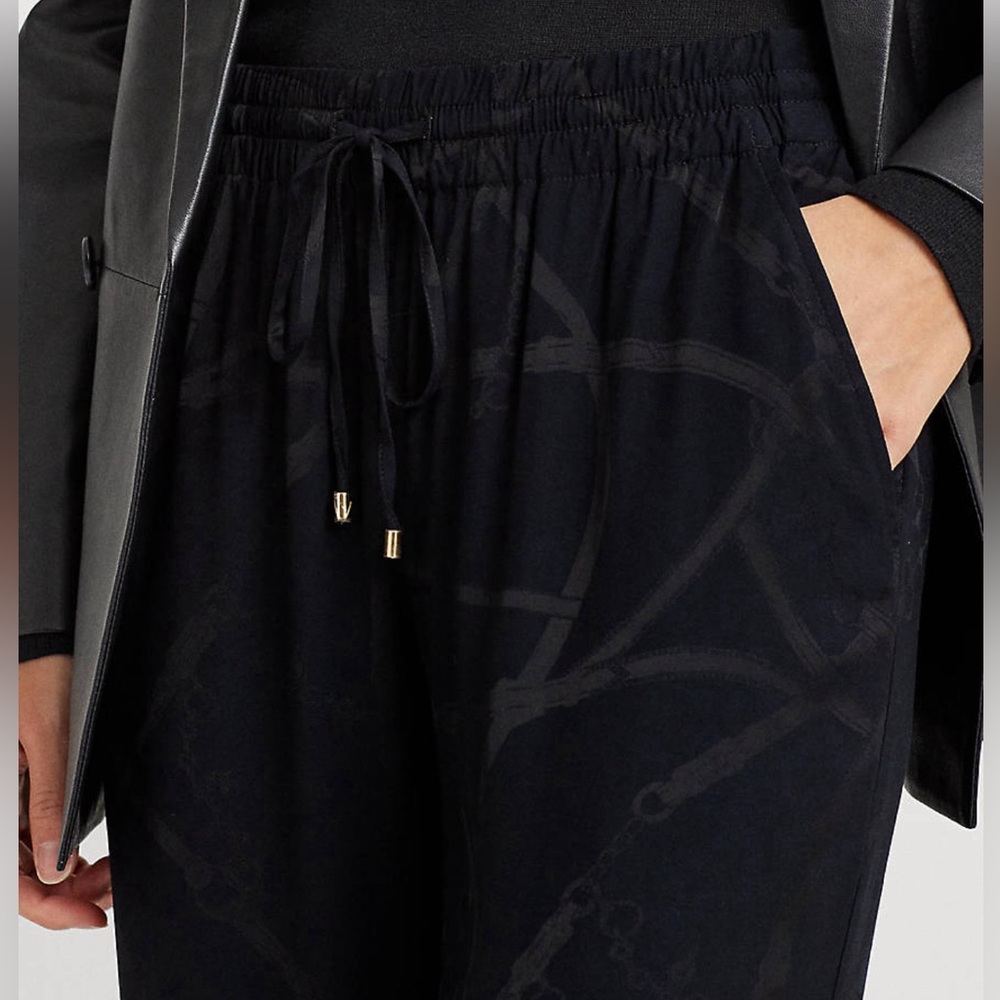 Lauren Ralph Lauren
Belting-Motif Jacquard Wide-Leg Pants